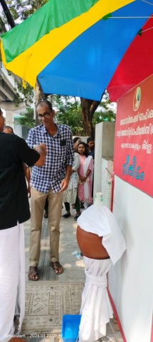 ദാഹമകറ്റാൻ നീരിടം